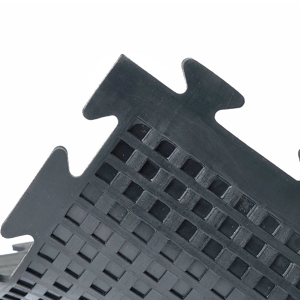 Loseta modular de hule tipo rompecabezas de 50x50 cm para piso de gimnasio — Hules Quimor JR